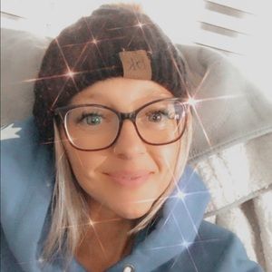 Meet your Posher, Heidi